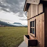 Activechalets Six.nine.eight * 라이트임윙클