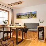아파트 Activechalets Six.nine.eight