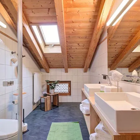 Activechalets Six.nine.eight Apartment Reit im Winkl